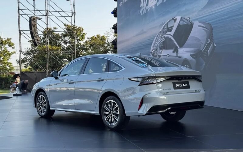 چری فالوین A8 مدل 2025