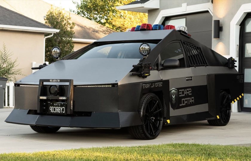 سایبرکاپ: وقتی پریوس با سایبرتراک ملاقات می‌کند!