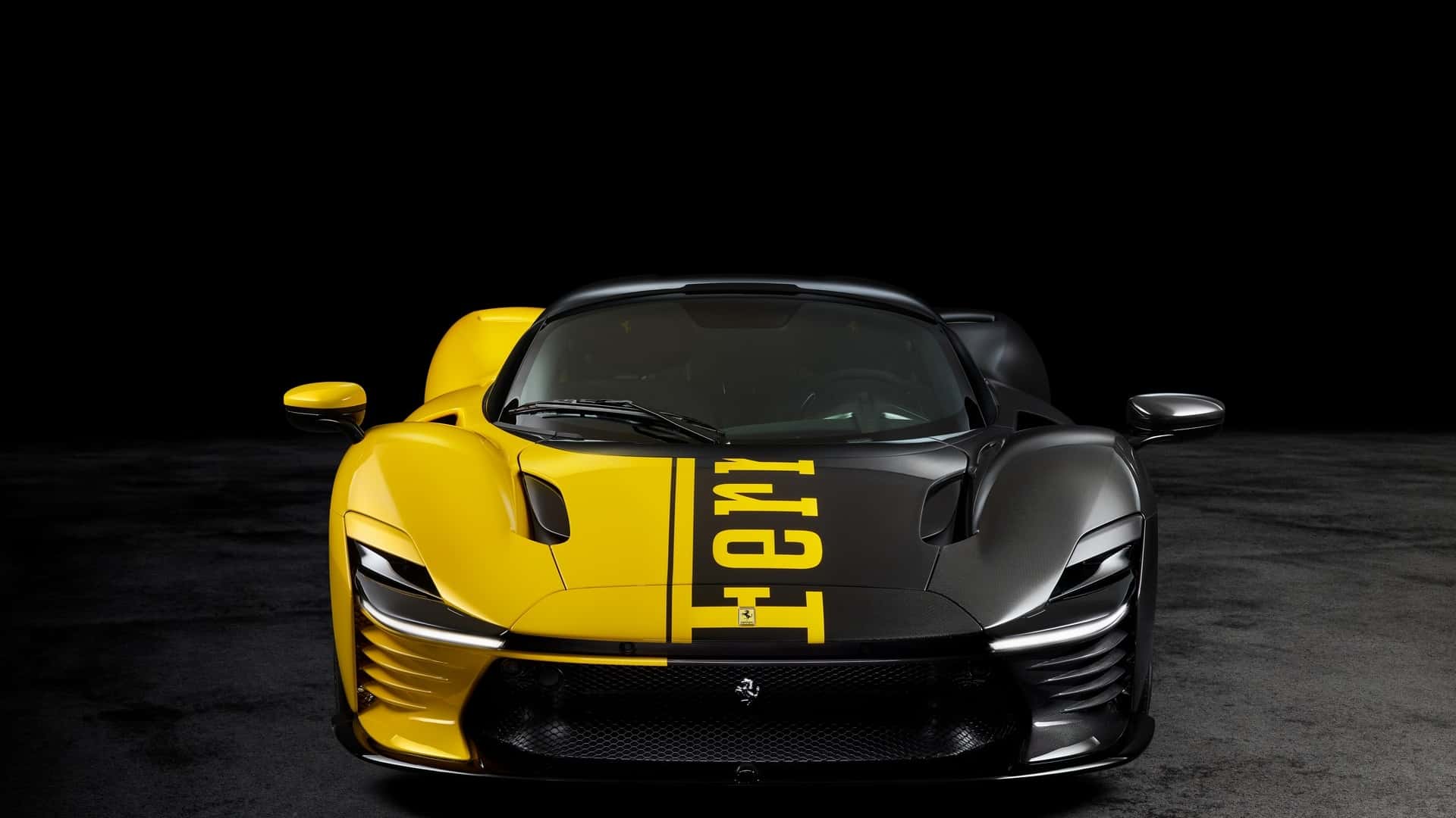 بازگشت شگفت‌ انگیز V12 به فراری دیتونا SP3