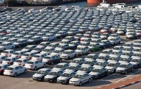 آخرین تحولات واردات خودرو در سال ۱۴۰۴: فرصت‌ها و محدودیت‌ها