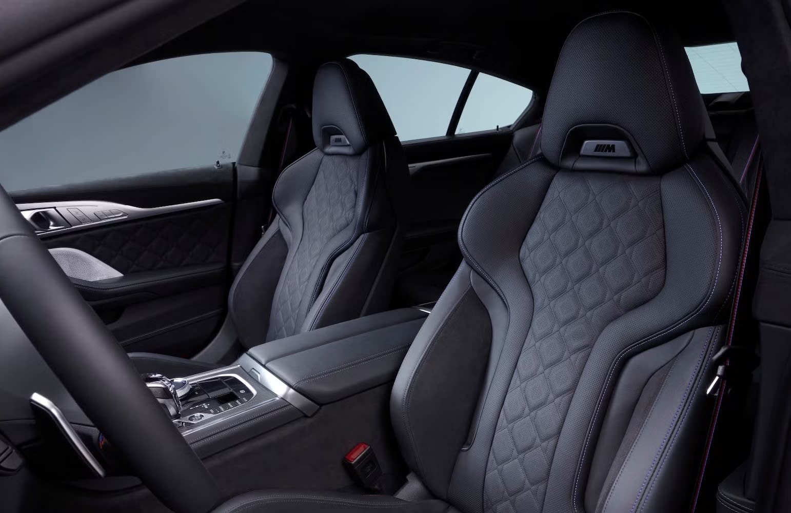 بی ام و M850i Edition M Heritage