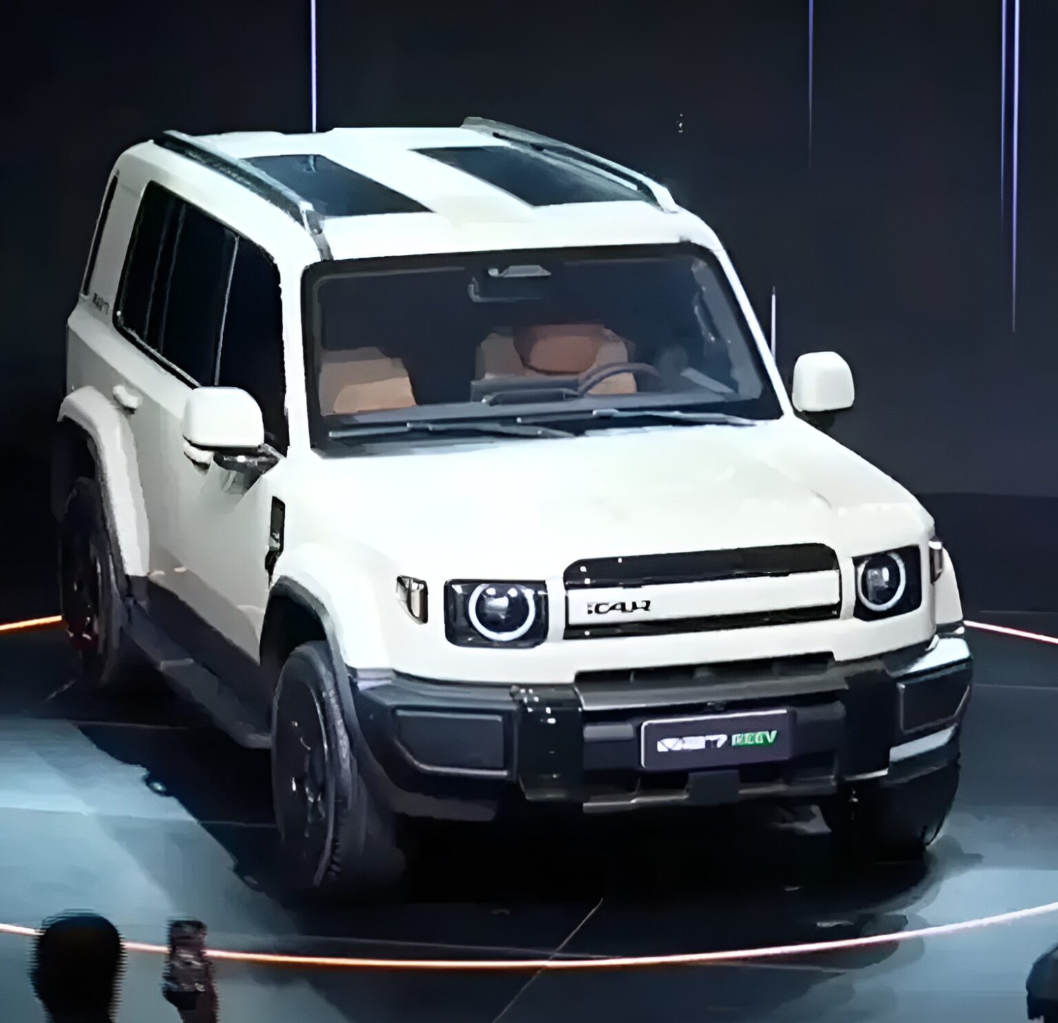 رونمایی از iCAR V27
