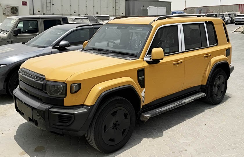 رونمایی iCAR V27