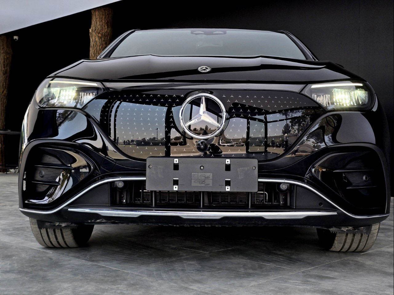 ورود مرسدس بنز EQE500 4MATIC به ایران