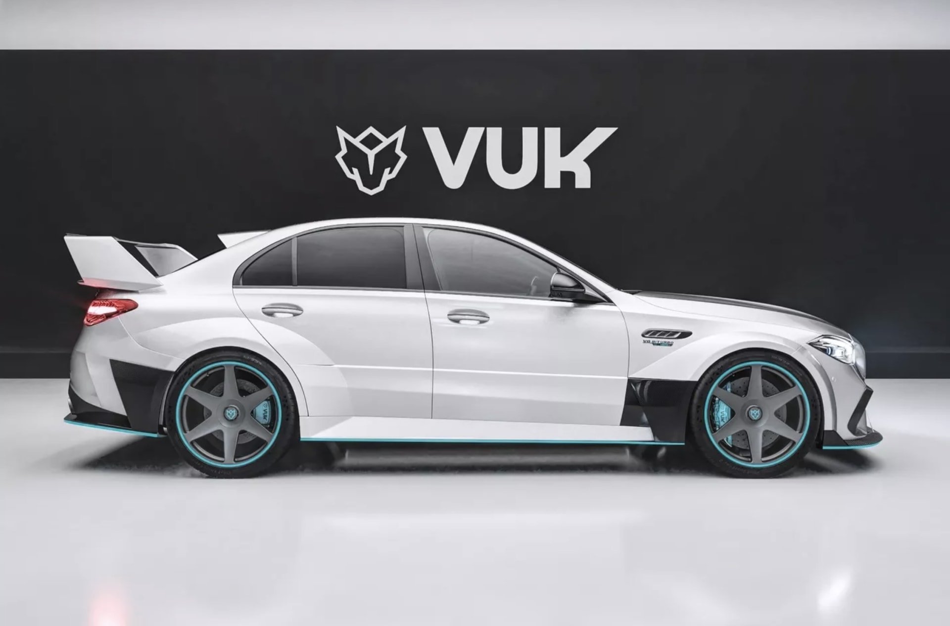 بنز C63 S جدید با موتور V8