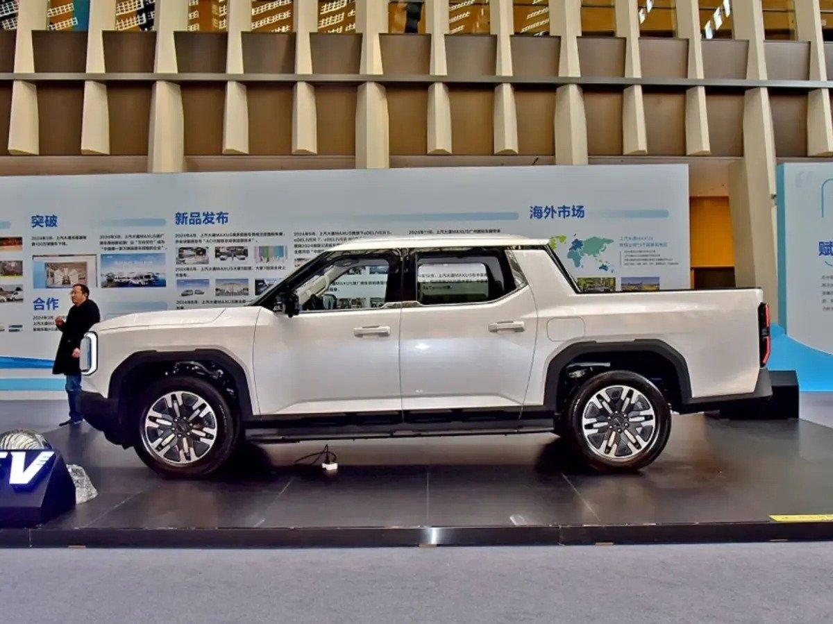 مکسوس اینتراستلار X EV مدل 2026