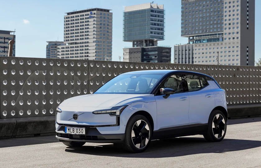 شرایط فروش ولوو EX30 / شهريور 1404