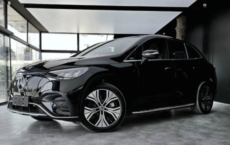 ورود مرسدس بنز EQE500 4MATIC به ایران