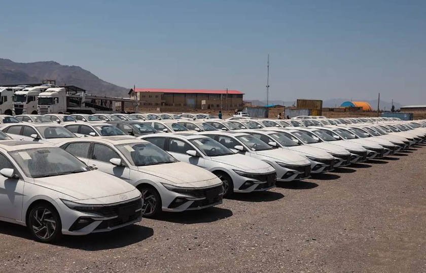 چالش‌ های جدید در واردات خودرو: مصوبات دولت در برابر قوانین مجلس