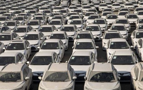 واردات خودرو؛ از اشتغال‌ زایی تا سوداگری: ریشه مشکلات کجاست؟