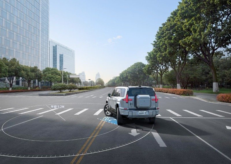 دانگ فنگ M-Hero M817 Max پلاس