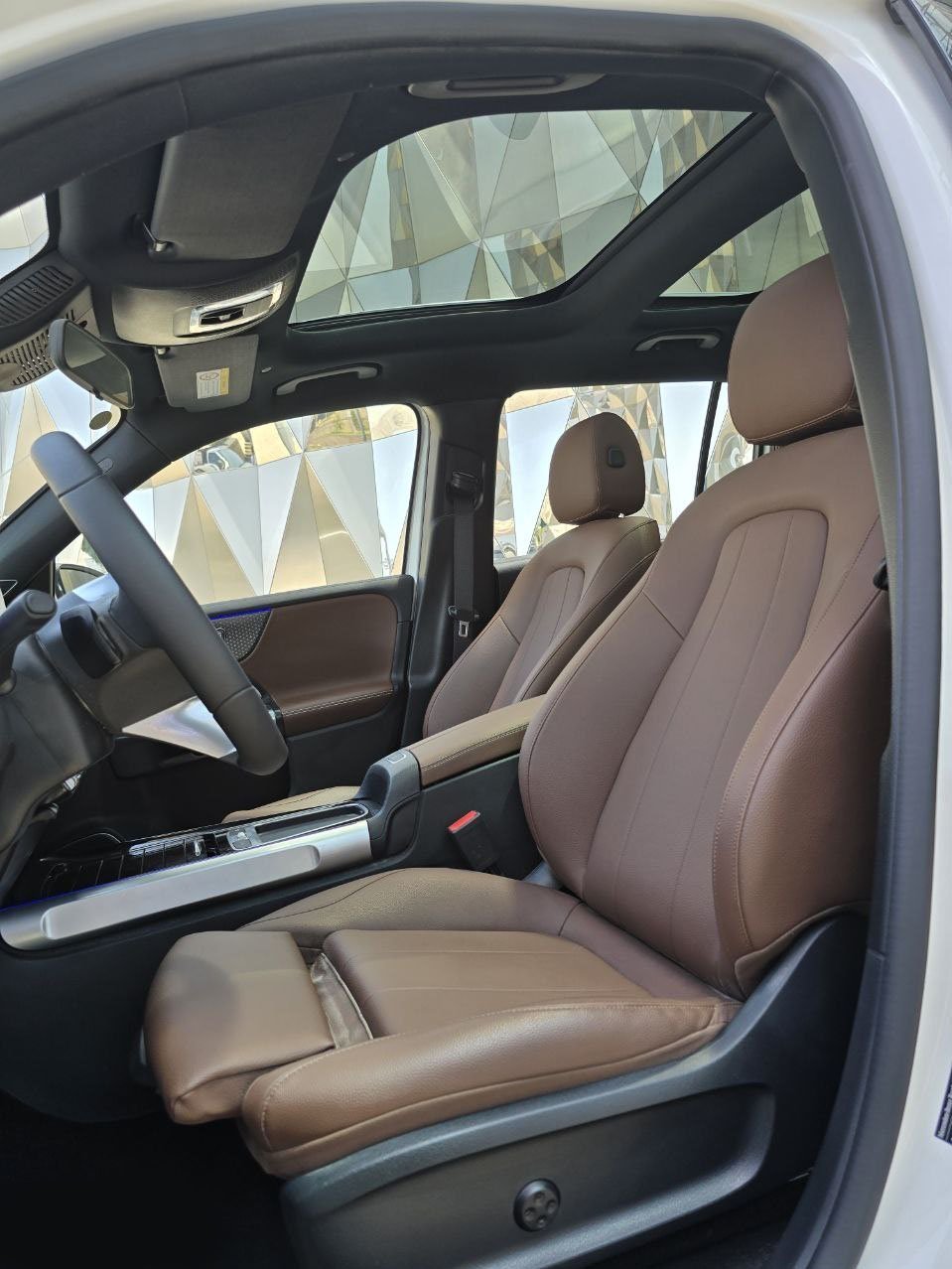 بنز EQB 260