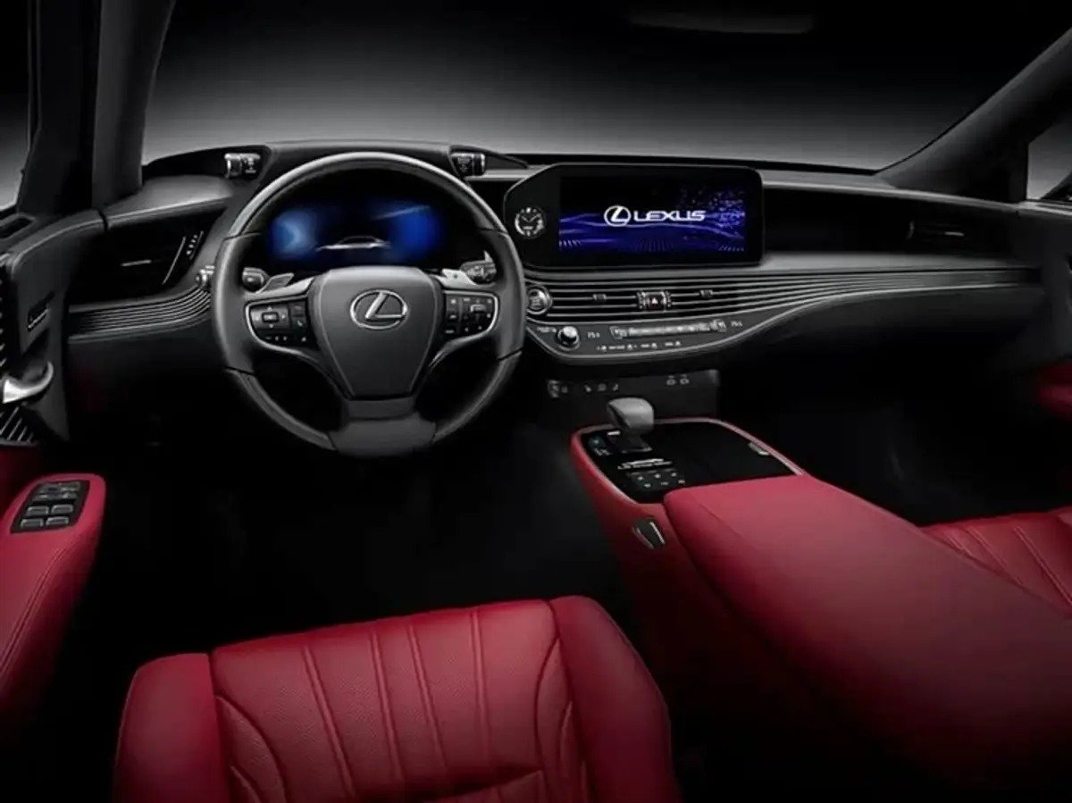 معرفی لکسوس LS 500 Heritage Edition