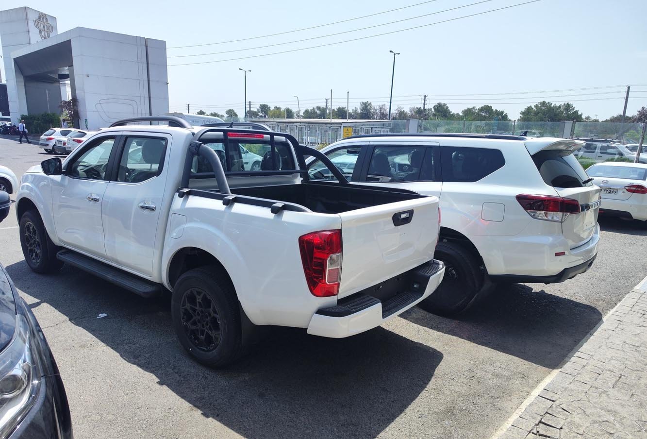 پیکاپ نیسان ترا