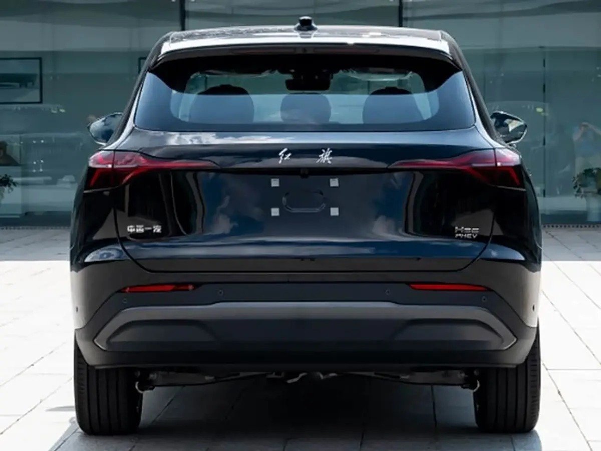 هونگچی HS6 پلاگین هیبرید