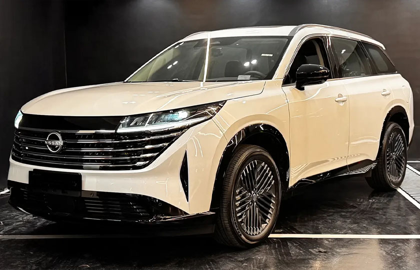 نیسان پت فایندر 2025