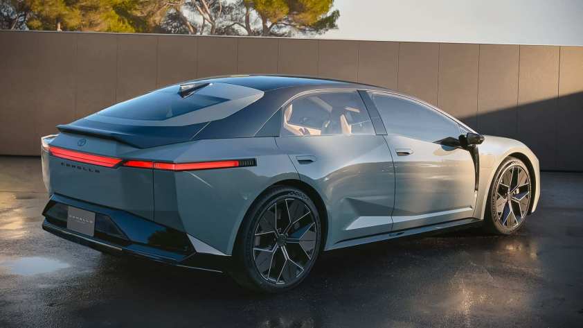 کانسپت نسل سیزدهم تویوتا کرولا