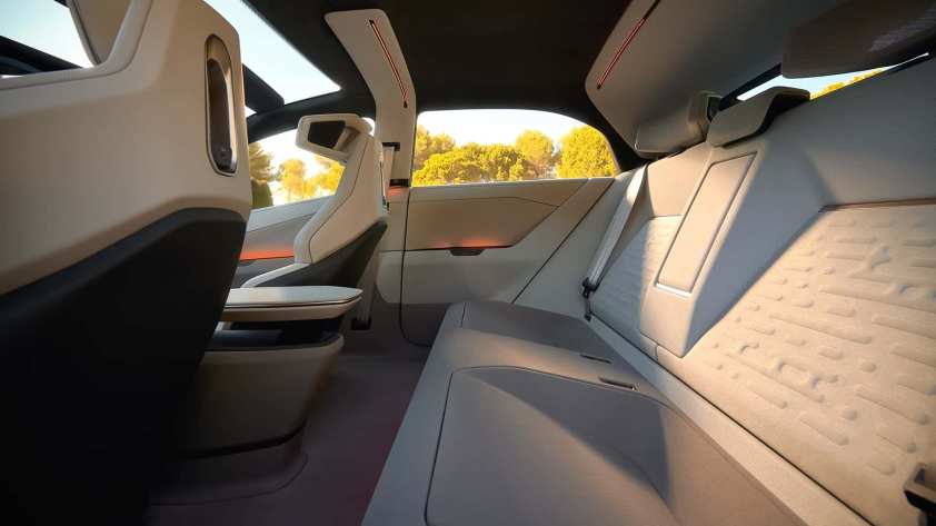 کانسپت نسل سیزدهم تویوتا کرولا