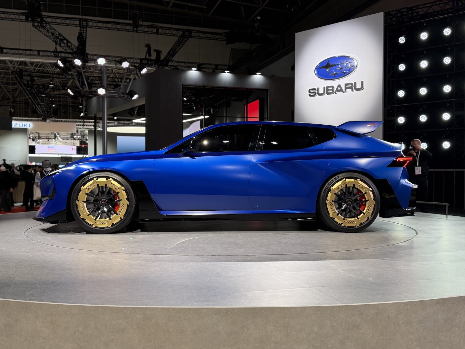 سوبارو پرفورمنس E STI