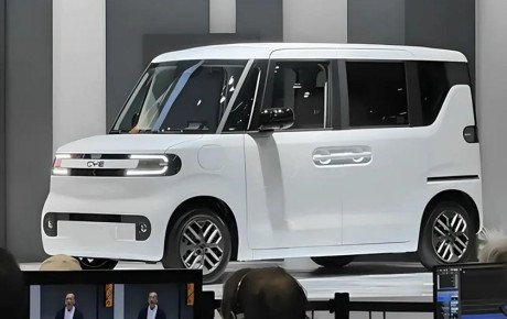 رونمایی بی‌ وای‌ دی راکو