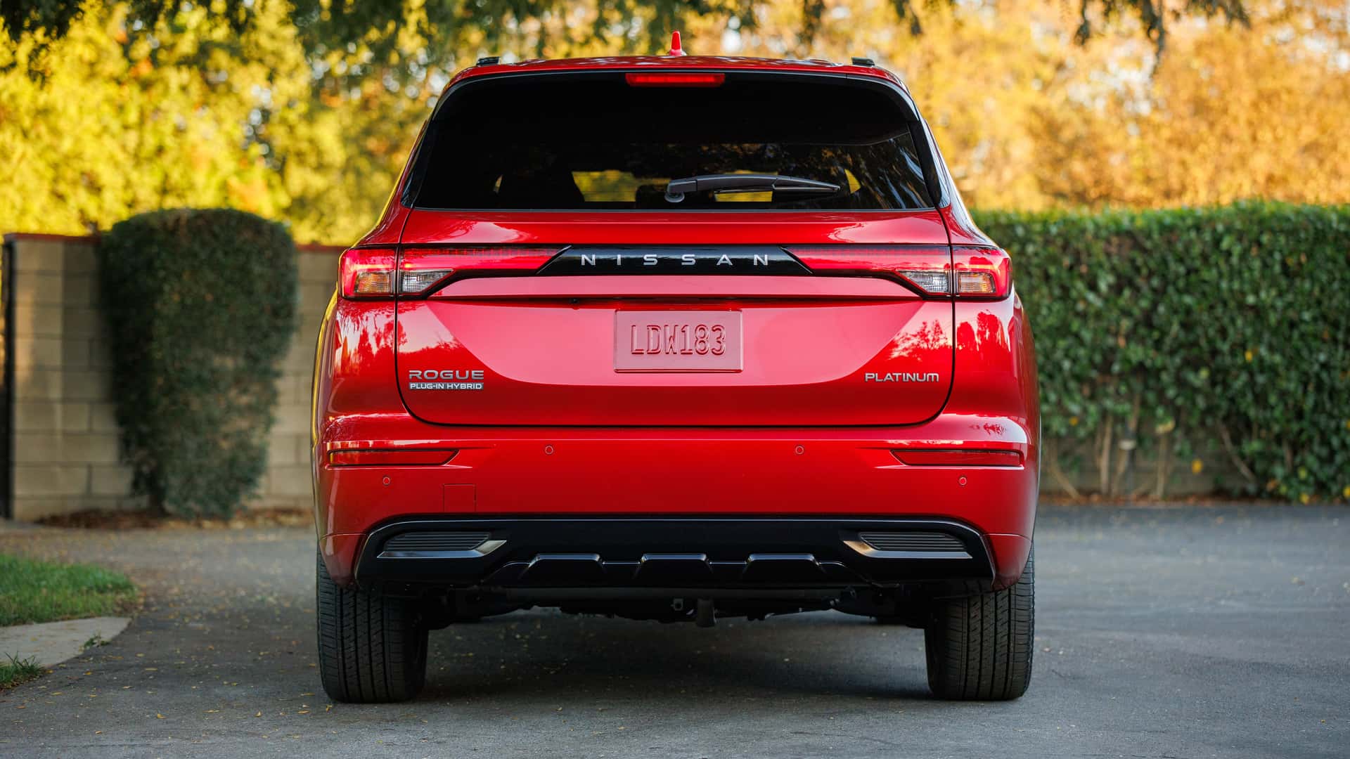 نیسان روگ پلاگین هیبرید 2026