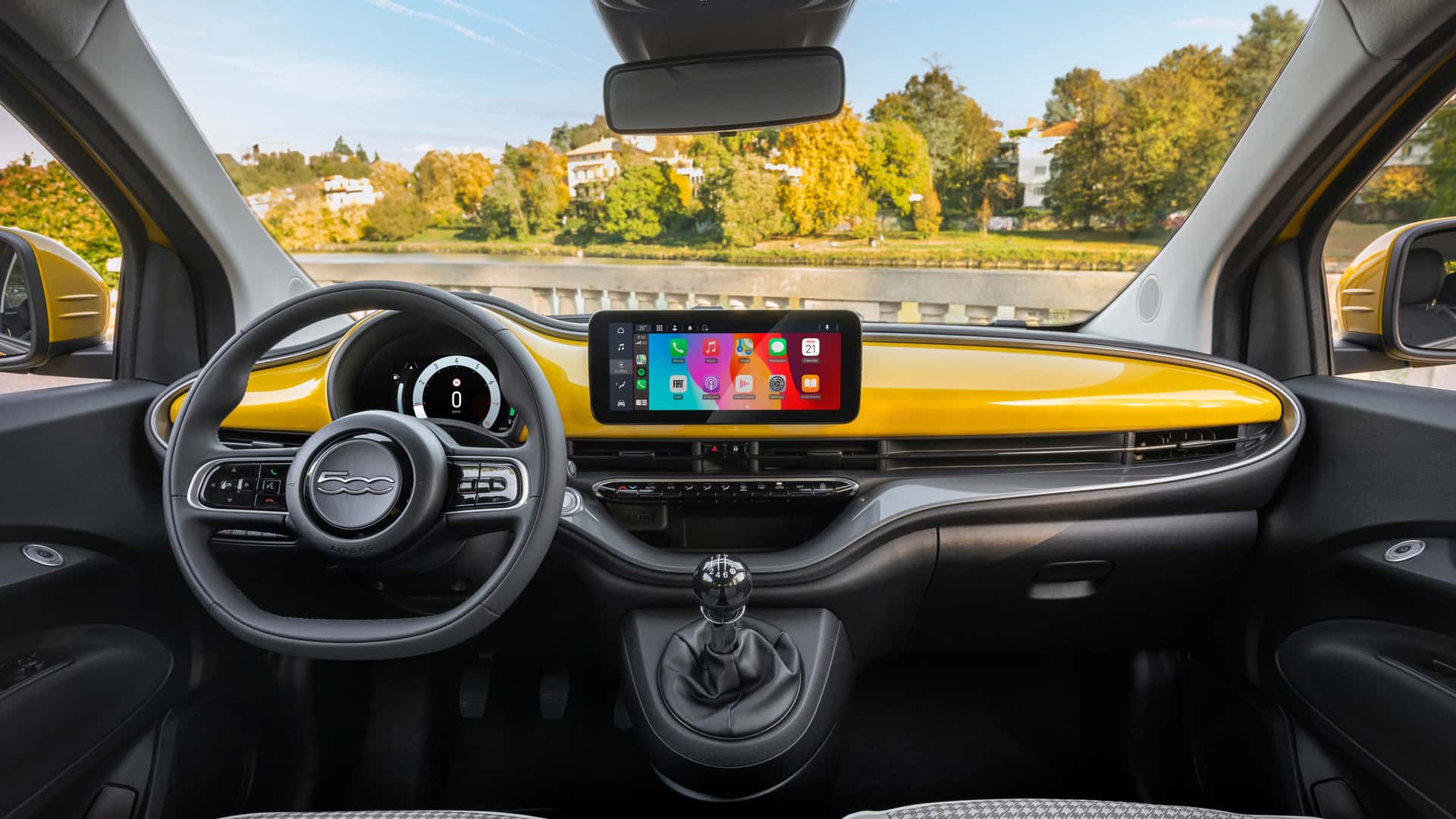 فیات 500 هیبرید 2026