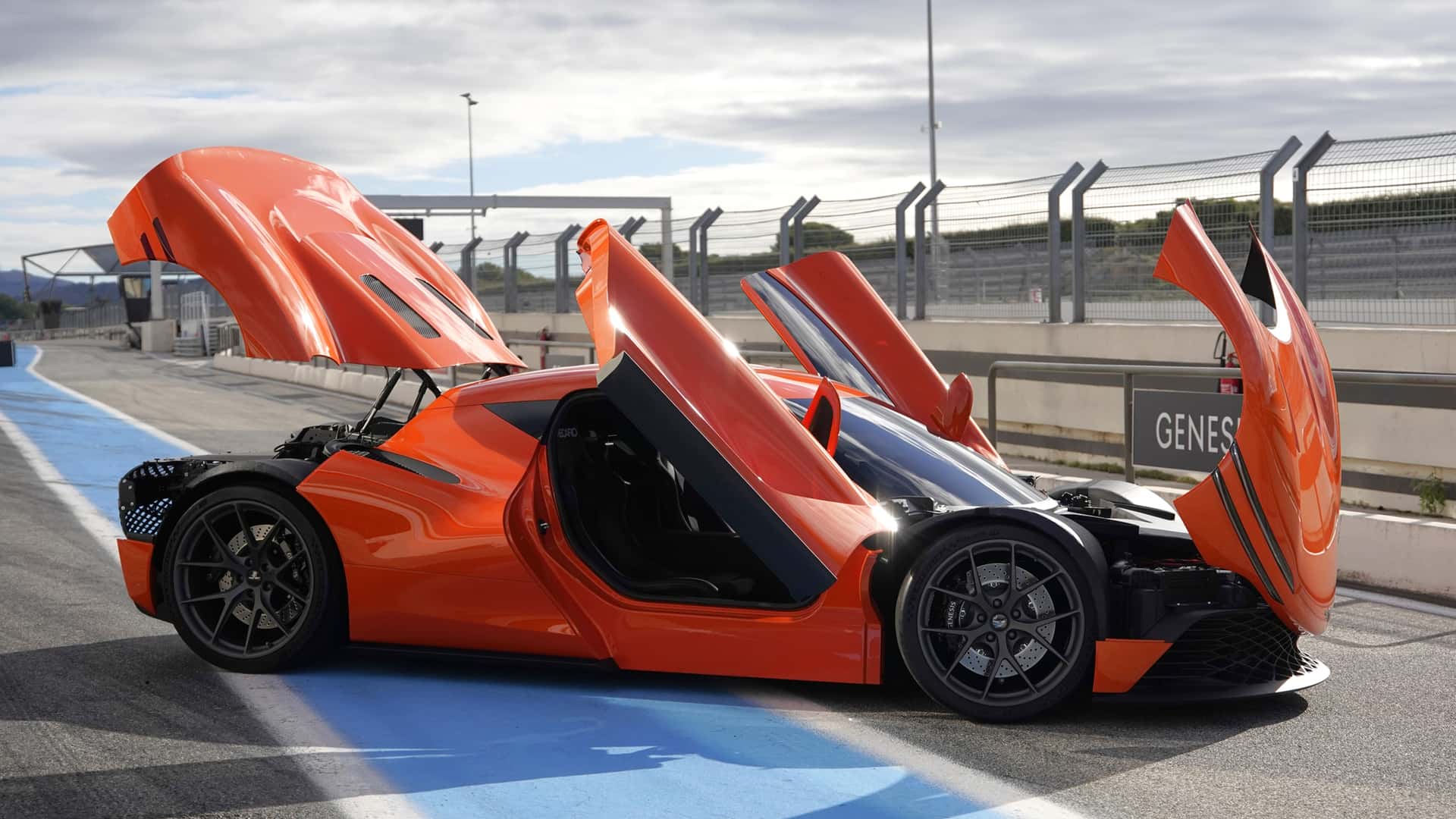 کانسپت جنسیس ماگما GT