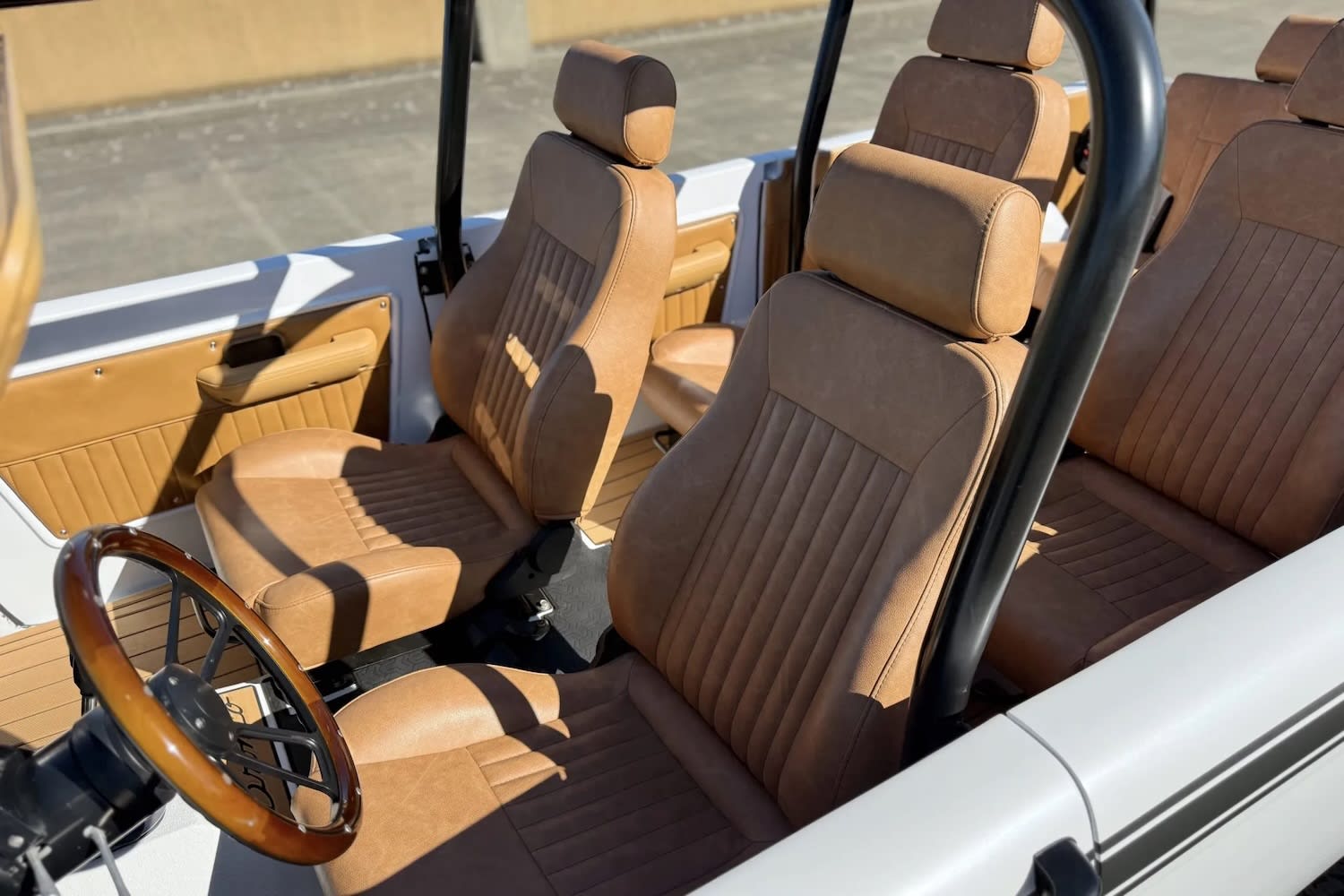 بازسازی‌ فورد برانکو 1969