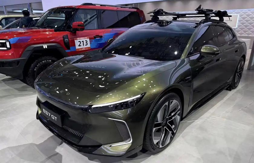 رونمایی اکسید اکسلانتیکس ES7 GT