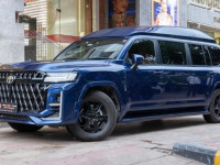 تویوتا لندکروزر ۳۰۰ لیموزین DC Design