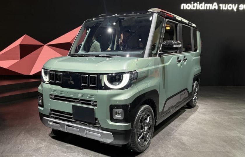 میتسوبیشی دلیکا مینی