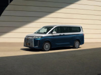 معرفی رویشنگ M8