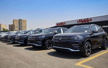 تحلیل بازار واردات خودرو: از ابهام تعرفه تا کسری بودجه ۱۴۰۴