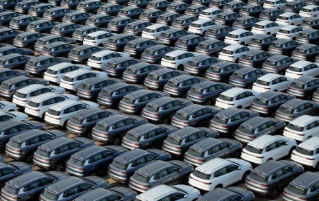 پشت پرده توقف واردات خودرو و عدم شفافیت در بازار