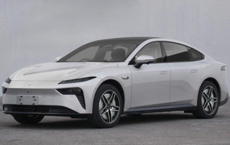 دانگ‌ فنگ eπ ۰۰۷ با چهار موتور داخل چرخ ها!