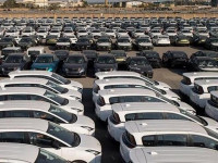 ترخیص خودروهای وارداتی از گمرک از سر گرفته شد