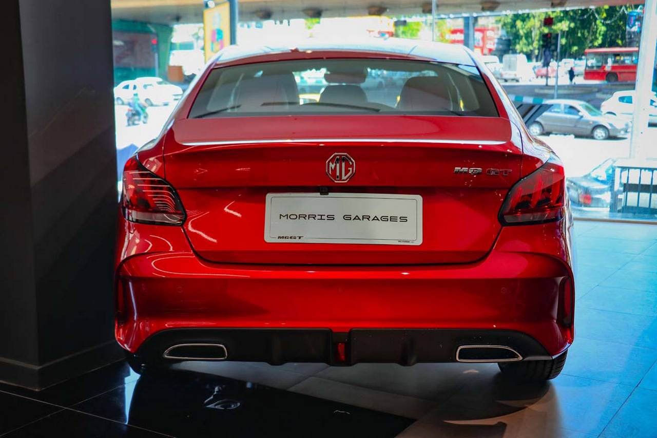 ام جی GT