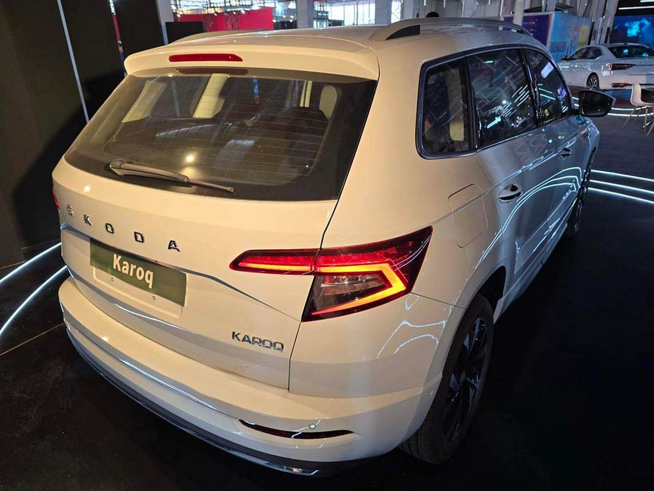 نمای عقب اشکودا کاروک