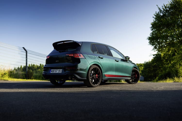 فولکس‌ واگن گلف GTI ادیشن 50