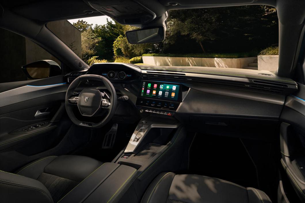 پژو 308 و e-308 برقی 2026