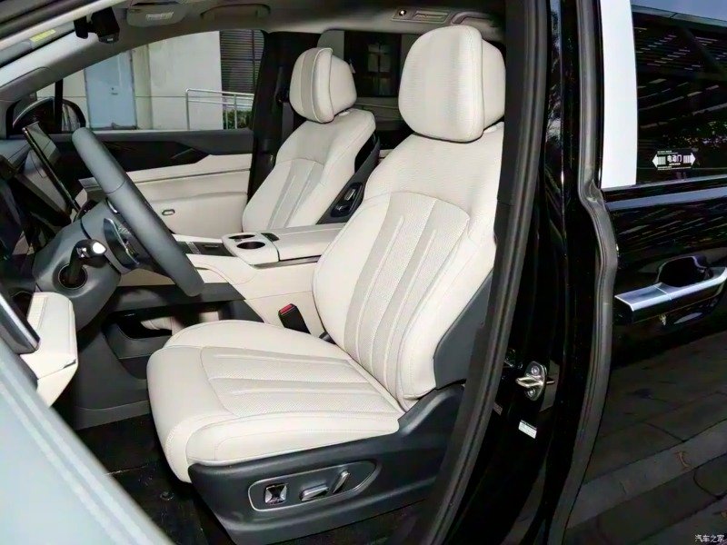 بی وای دی M9 مدل 2026