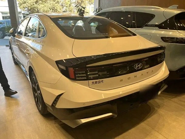 هیوندای سوناتا 2025