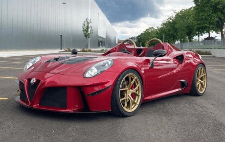 آلفارومئو ۴C اسپیدستر