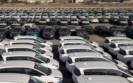 ترخیص خودروهای وارداتی از گمرک از سر گرفته شد