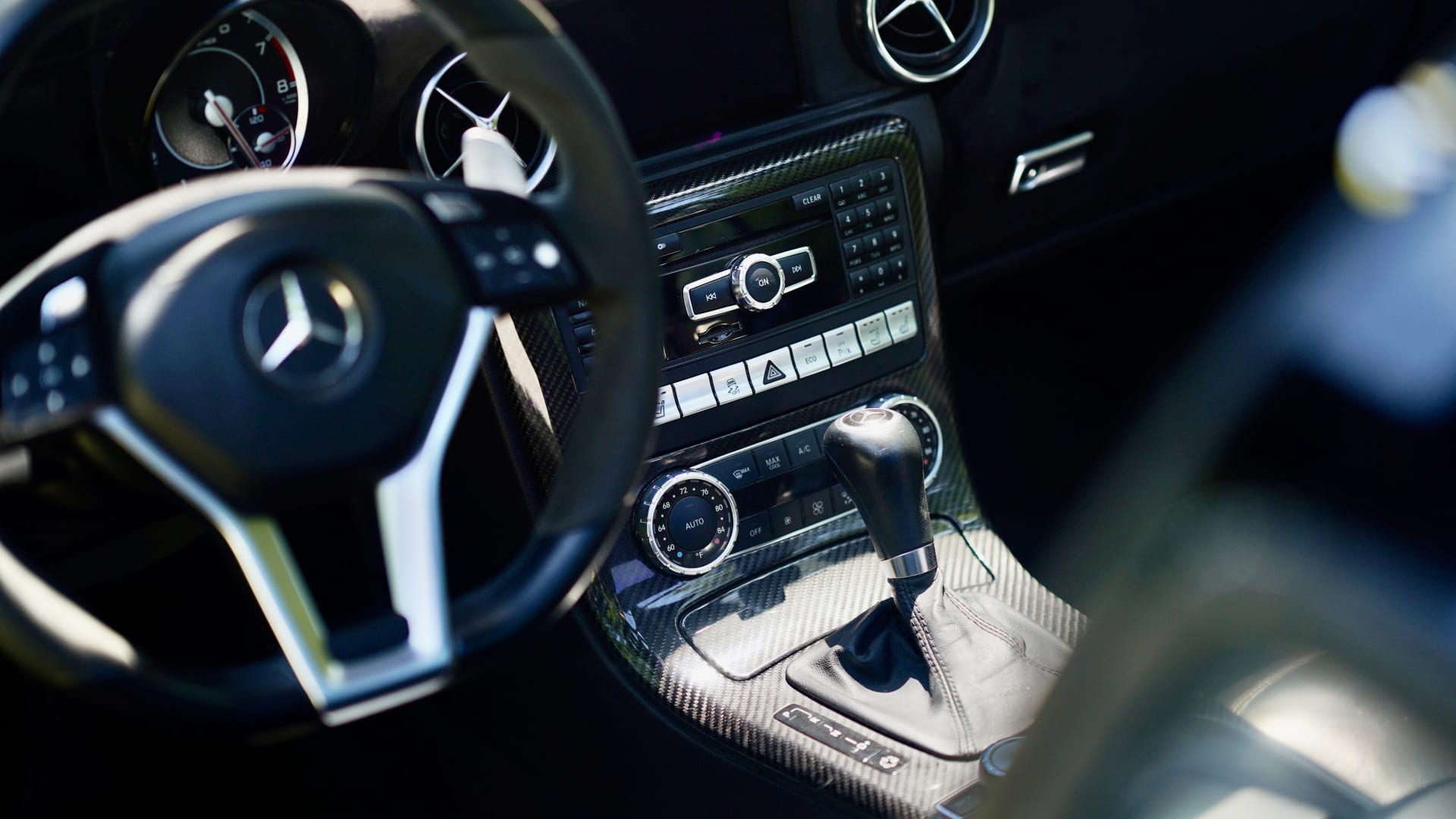 مرسدس بنز 355 SL