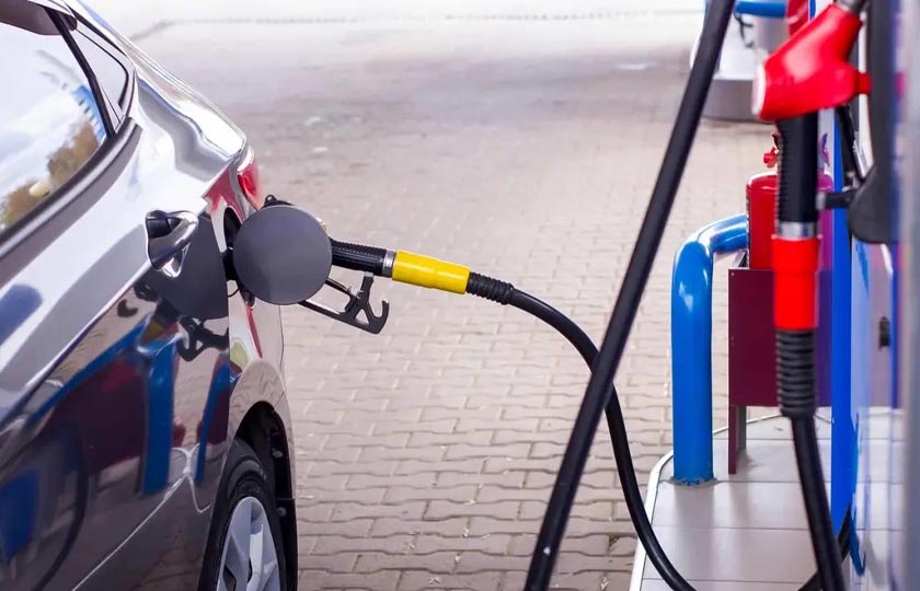 سهمیه بنزین خودروهای وارداتی با حجم موتور کمتر از ۱۳۰۰ سی‌ سی حفظ شد