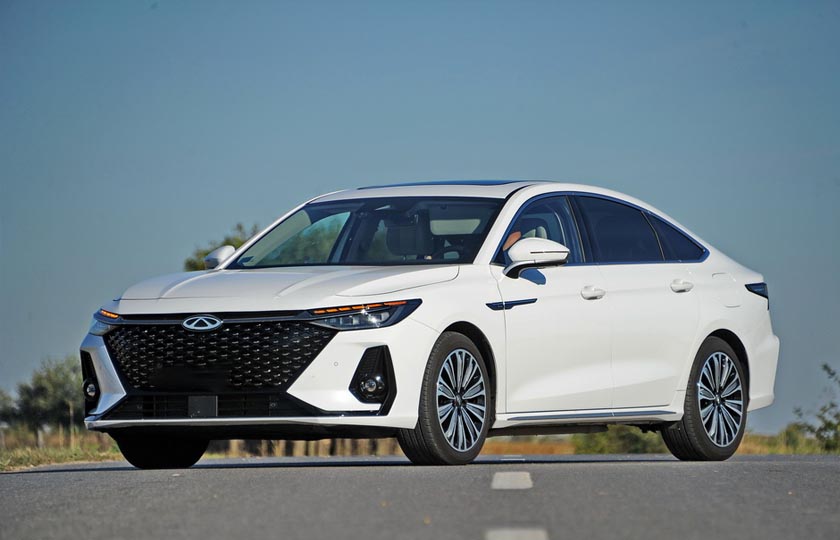 ورود آریزو 8 پلاگین هیبرید به بازار ایران