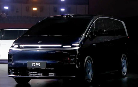 رونمایی لیپ‌ موتور D99