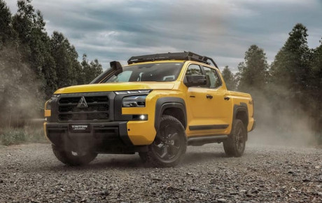 میتسوبیشی ترایتون ساوانا