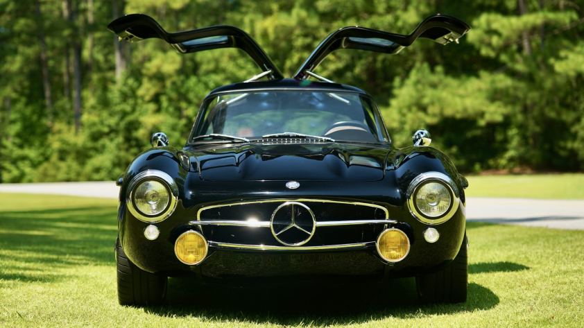 مرسدس بنز 355 SL